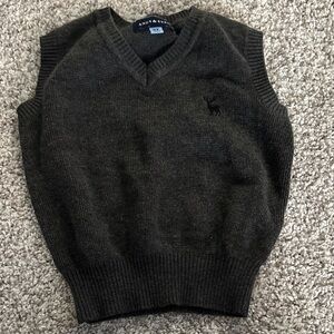 Andy & Evan Men's Charcoal V-Neck Sweater Vest